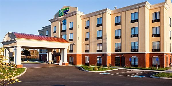 Holiday Inn Express & Suites Newport South