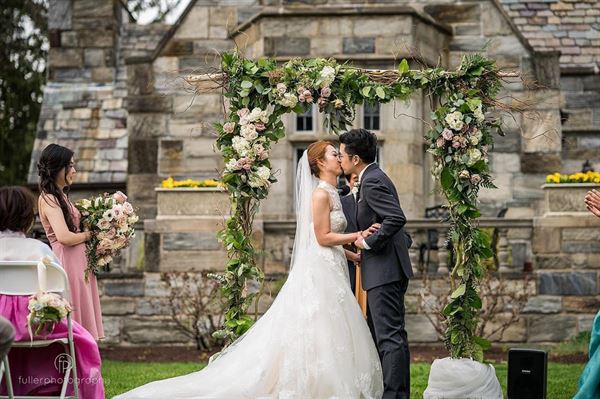 Merion Tribute House