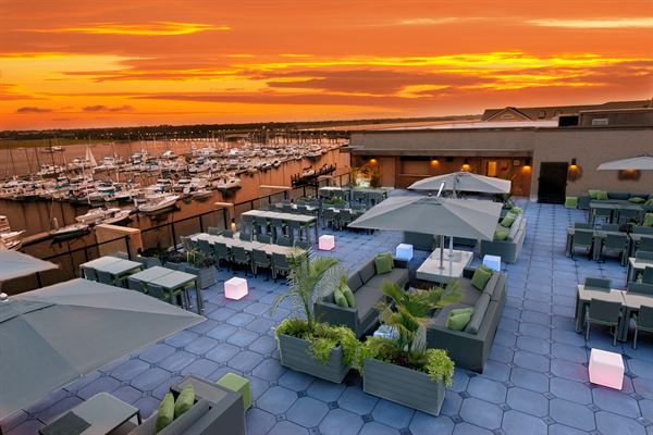 Hilton Garden Inn Charleston Waterfront/Downtown