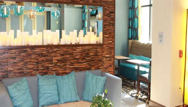 Hampton Inn and Suites Stroudsburg Pocono Mountains