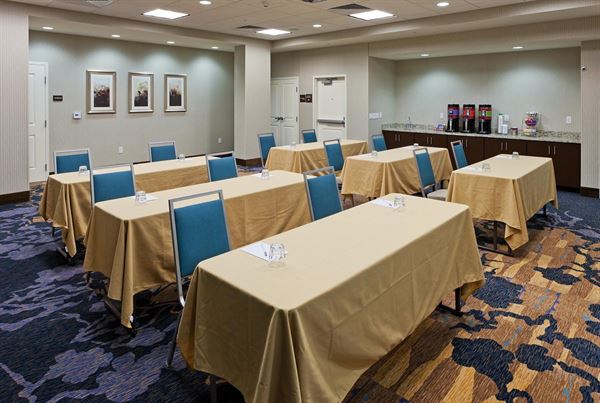 Hampton Inn & Suites Denver/Airport-Gateway Park