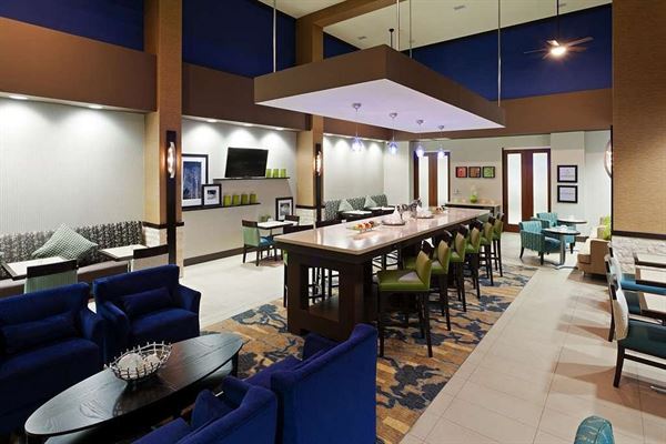 Hampton Inn & Suites Denver/Airport-Gateway Park