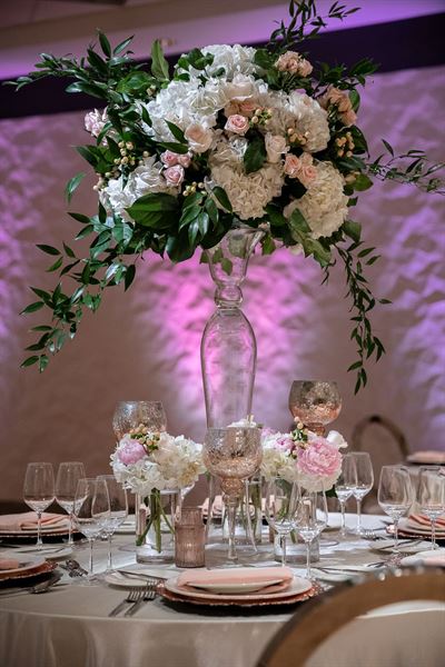 Aloft Dallas Downtown (The Pads)