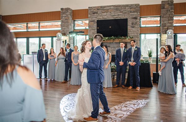 SOUNDBAR Entertainment