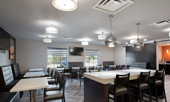 Best Western Plus - Executive Inn