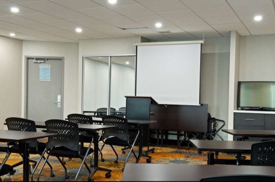 Best Western Plus - Executive Inn