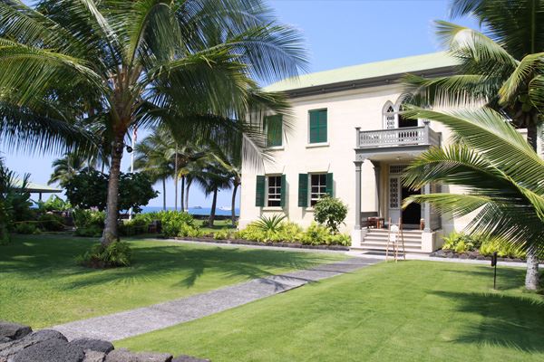 Hulihe'e Palace - The Daughters of Hawai'i