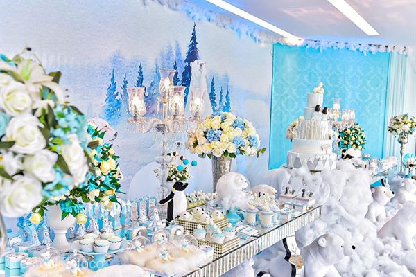 Arts & Crafts Party Decor