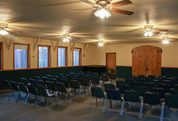 Idyllwild Pines Camp