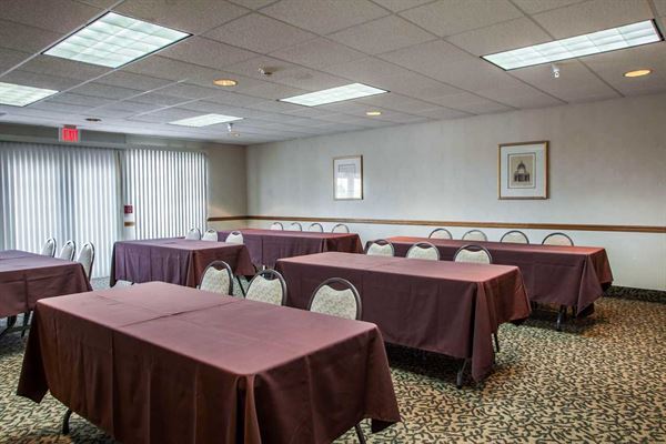 Comfort Inn & Suites