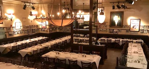 Carmine's Restaurant