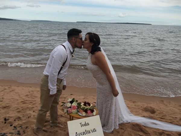 Happy Feet Wedding Chapel