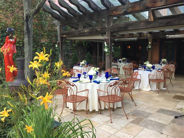 Rat's Restaurant / Grounds For Sculpture