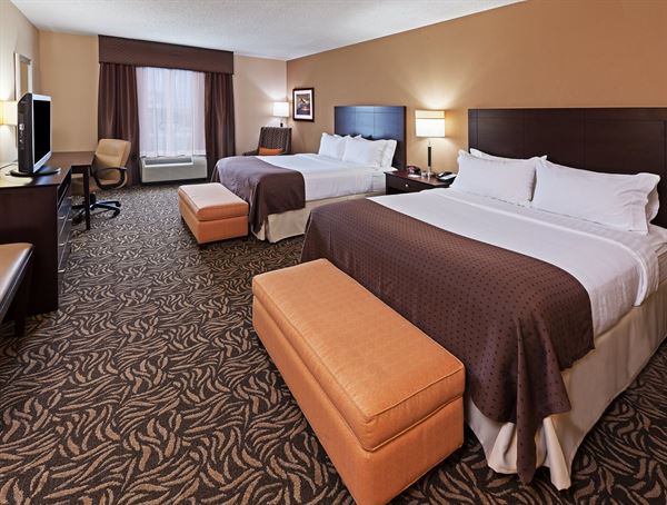 Holiday Inn Ardmore I-35