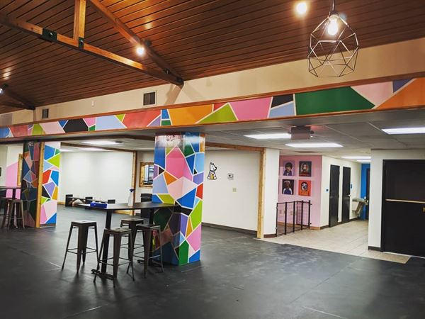 Doggos Dog Park and Pub