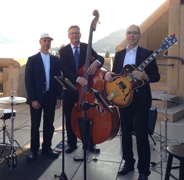 TREVOR SALLOUM JAZZ GROUP - Vernon