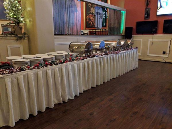 The Pines Eatery & Spirits