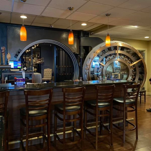 The Pines Eatery & Spirits