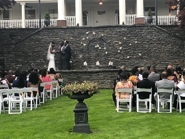 The Mansion at Noble Lane