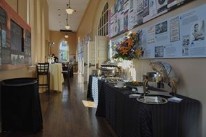 5th Avenue Vestibule