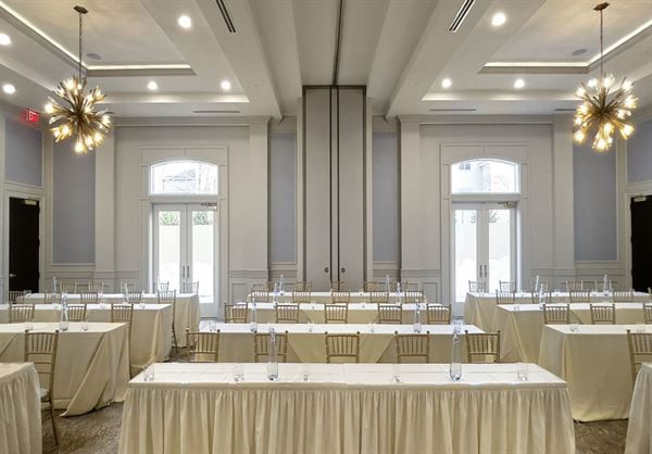 Chateau Grande Hotel