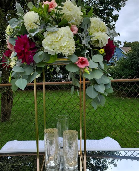 Timeless Elegance flowers and events