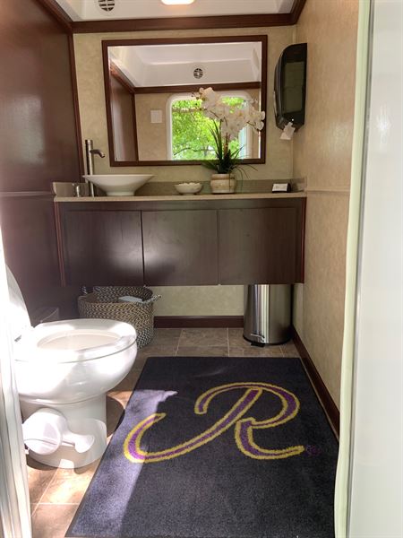 Royal Restrooms - Huntsville