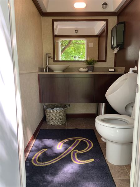 Royal Restrooms - Huntsville