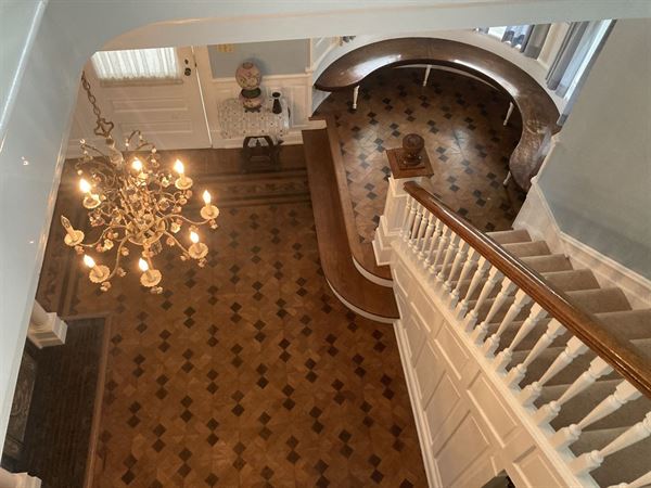 Enloe House Lodging & Events