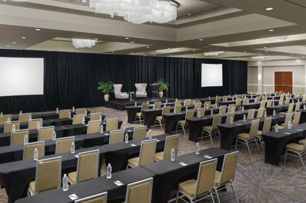 DoubleTree by Hilton Orlando Airport