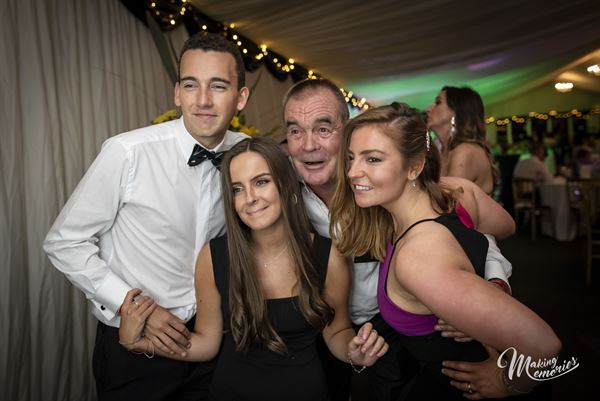 Making Memories Photo Booth Rentals