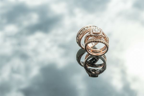 Visuals Photo and Video