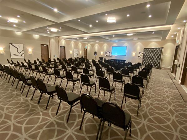 Sandman Signature Sherwood Park and Chop