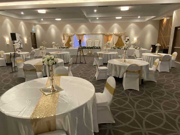 Sandman Signature Sherwood Park and Chop