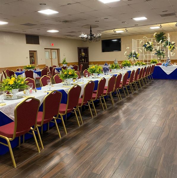 Echo Hotel And Conference Center