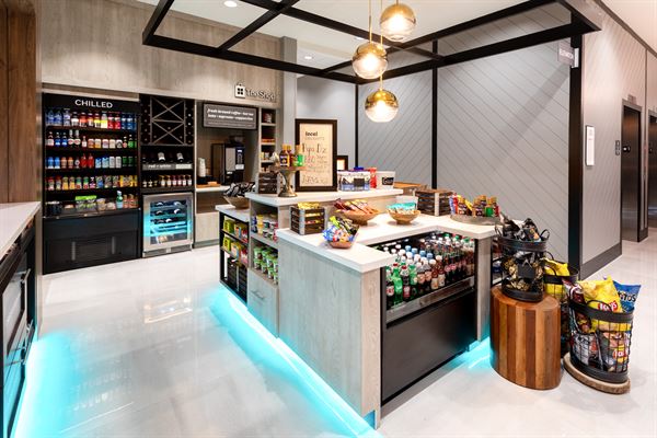 Hilton Garden Inn & Convention Center