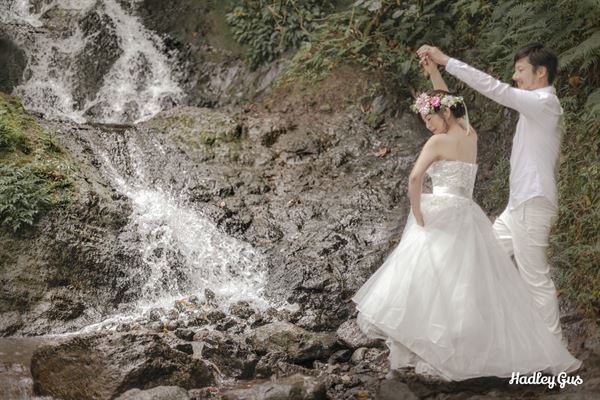 Maui Wedding Photography by Hadley "Hale" Gustafson