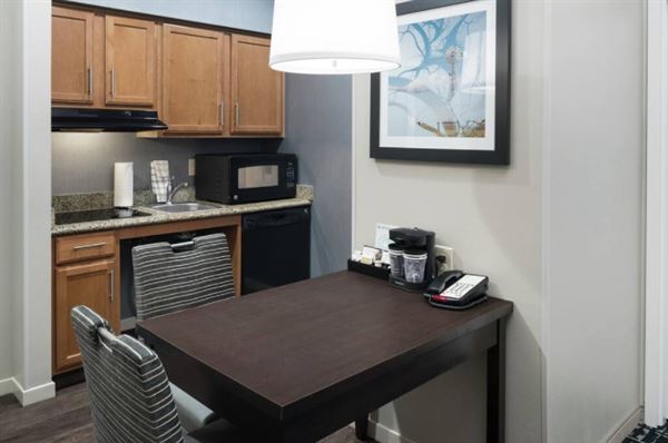 Homewood Suites by Hilton Cedar Rapids-North