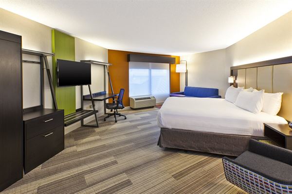 Holiday Inn Express & Suites Chicago - Midway Airport