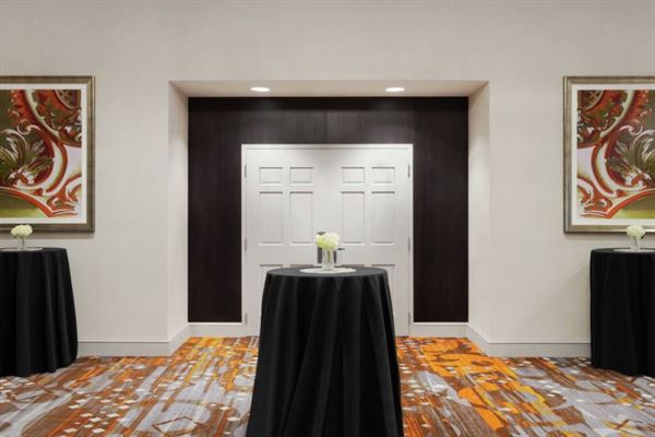 Hilton Garden Inn New Orleans Convention Center