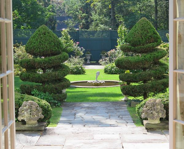 Darien Community Association