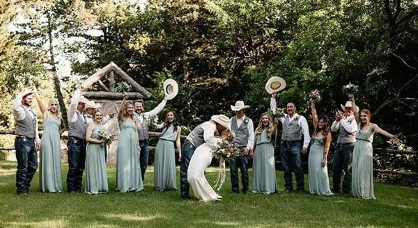 Majestic Pines Wedding Venue