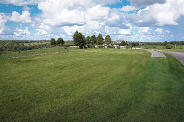 The Manor House at Stonecrest Farm