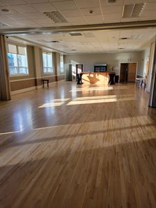 Windmill/Sandstone Room