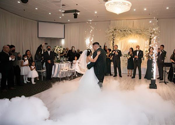 Canadian Wedding Photography