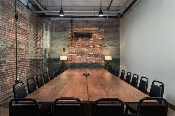 Moxy Chattanooga Downtown