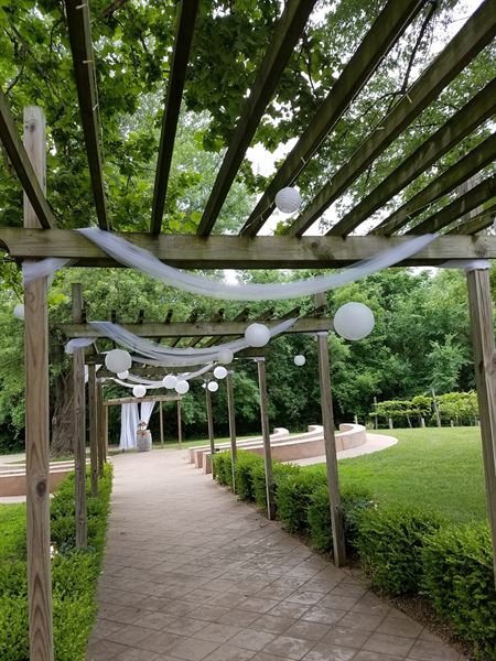 Mallinson Vineyard and Hall