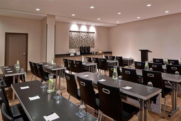 AC Hotel by Marriott Seattle Bellevue/Downtown