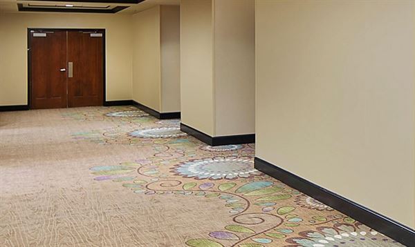 Holiday Inn Grand Rapids Airport