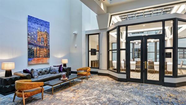 The Cincinnatian Hotel